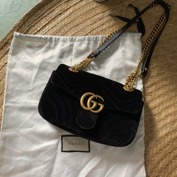 Gucci Marmont GG Shoulder Bag in Small Mini Size - Picture 2 of 9